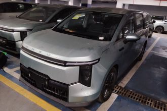 上汽大通MAXUS 大家7 2024款 改款 超混 长续航版 悦享版