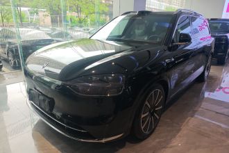 鸿蒙智行 问界M9 2025款 增程 Max版 52kWh 6座版 (192线激光雷达）