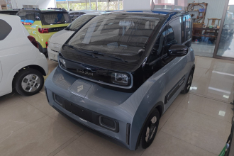 宝骏E300 2020款 星际智行版