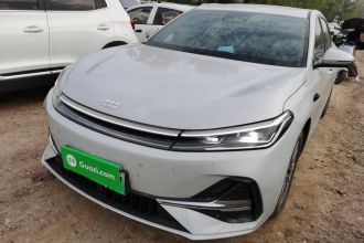 吉利银河 银河A7 2025款 EM-i 70km 启航版