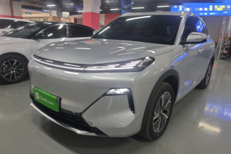 吉利银河 银河星舰7 EM-i 2025款 120km 启航+版