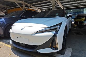 ARCFOX极狐 极狐 阿尔法S5 2024款 708MAX 200kW