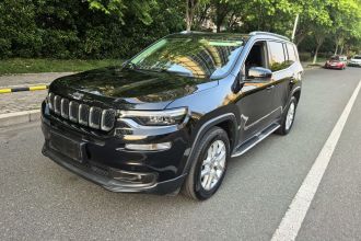 Jeep 指挥官 2018款 2.0T 两驱进享版 国VI