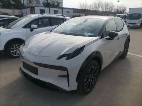 极氪X 2025款 五座长续航版