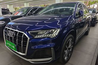 奥迪Q7 2020款 55 TFSI quattro S line运动型