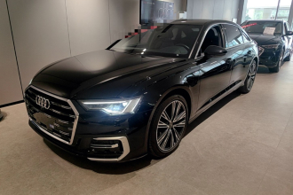 奥迪A6L 2024款 45 TFSI quattro 臻选动感型