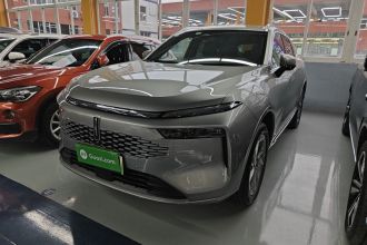 魏牌 摩卡新能源 2024款 Hi4 四驱长续航版