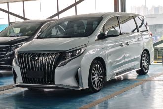 广汽传祺 传祺M8 2021款 大师系列 390T 尊贵版