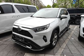 丰田 RAV4荣放 2022款 2.0L CVT两驱风尚版