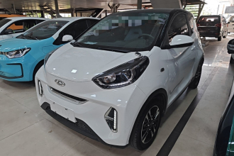 奇瑞QQ 小蚂蚁 2022款 甜粉款 半糖版 磷酸铁锂 30kW 301km