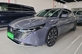 日产 天籁 2026款 鸿蒙座舱 2.0T 旗舰版
