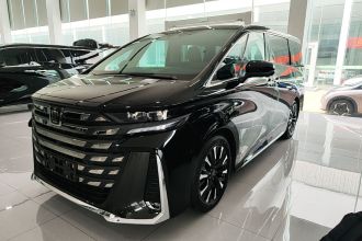 丰田 威尔法 2024款 皇冠 双擎 2.5L 至尊行政版