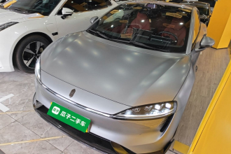 鸿蒙智行 智界S7 2026款 Ultra (192线激光雷达）