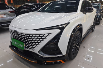 长安UNI-T 2022款 1.5T 尊贵型