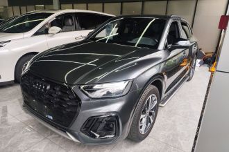 奥迪Q5L 2023款 40T 豪华动感型