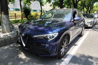 阿尔法·罗密欧 Stelvio斯坦维 2017款 2.0T 200HP 豪华版