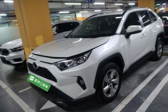 丰田 RAV4荣放 2020款 2.0L CVT四驱风尚版