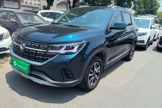东风风行 风行T5 2022款 盛世款 1.6L 手动筑梦版五座