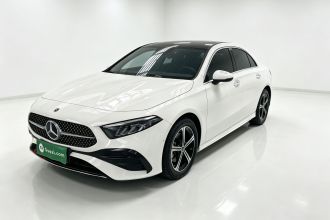 奔驰A级 2024款 改款 A 200 L 时尚型