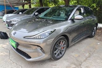 智己汽车 智己LS6 2025款 灵蜥智驾版