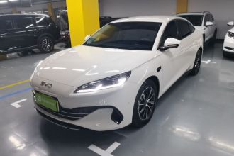 比亚迪 海豹06新能源 2026款 DM-i 超享版 128KM智享型