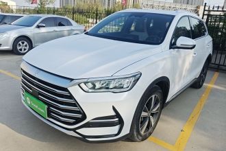 比亚迪 宋Pro新能源 2022款 DM-i 51km 尊荣型