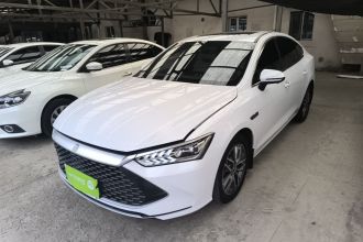 比亚迪 秦PLUS 2023款 冠军版 DM-i 55KM超越型
