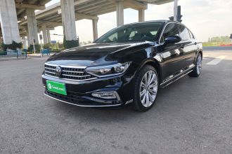 大众 迈腾 2024款 200万辆众享款 330TSI DSG豪华型