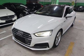 奥迪A5 2017款 Coupe 40 TFSI 时尚型