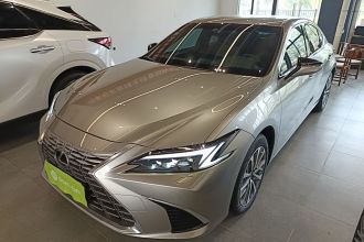 雷克萨斯ES 2025款 200 臻享版