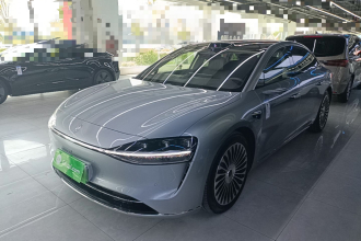 鸿蒙智行 享界S9 2026款 增程 Ultra 后驱 53kWh (192线激光雷达）