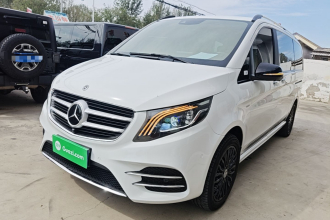 奔驰V级 2018款 V 260 AMG 运动版 国V