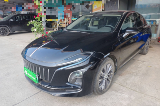 红旗E-QM5 2022款 431km 充电乐享版