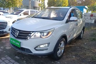 宝骏560 2016款 1.8L 手动精英型