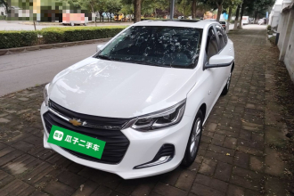 雪佛兰 科沃兹 2020款 320 手动欣动版