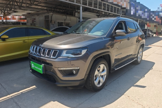 Jeep 指南者 2019款 220T 自动家享版