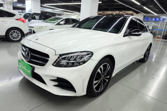 奔驰C级 2020款 C 260 运动版