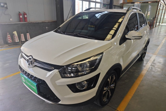 北京汽车 绅宝X25 2015款 1.5L 自动精英型