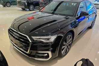 奥迪A6L 2024款 45 TFSI quattro 臻选动感型