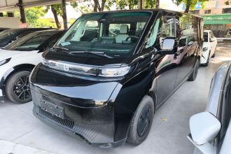 远程超级VAN 2024款 驭程版中轴低顶83kWh