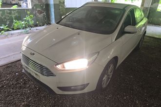 福特 福克斯 2018款 三厢经典 1.6L 自动风尚型智行版