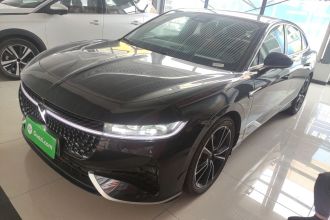 岚图汽车 岚图追光 2024款 PHEV 四驱超长续航旗舰版