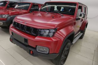 北京越野BJ40 2024款 2.0D 刀锋英雄荣耀版