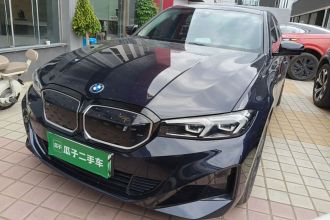 宝马i3 2024款 eDrive 40 L 曜夜套装