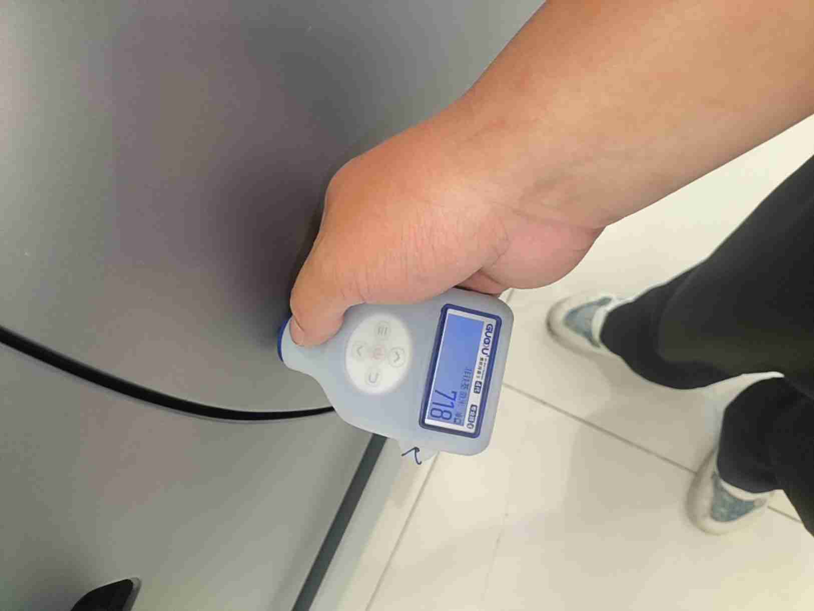 左侧后门钣金痕迹实拍