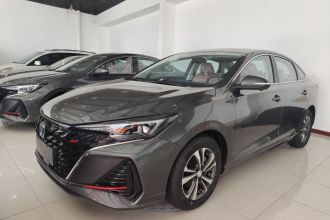 长安 逸动 2025款 PLUS 1.4T 双离合高能版