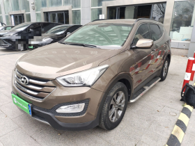 现代 胜达 2013款 2.4L 自动两驱舒适型