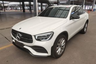 奔驰GLC轿跑 2020款 GLC 260 4MATIC 轿跑SUV