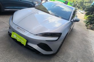 比亚迪 海豹 2022款 550km 标准续航后驱版尊贵型