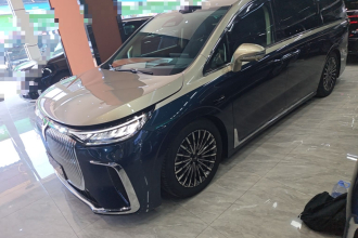 岚图汽车 岚图梦想家 2026款 PHEV 乾崑Ultra